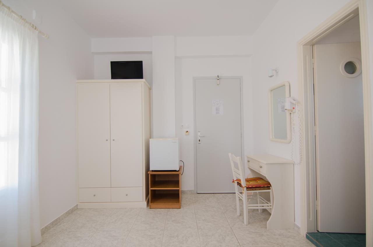 Athena Rooms Иос Экстерьер фото