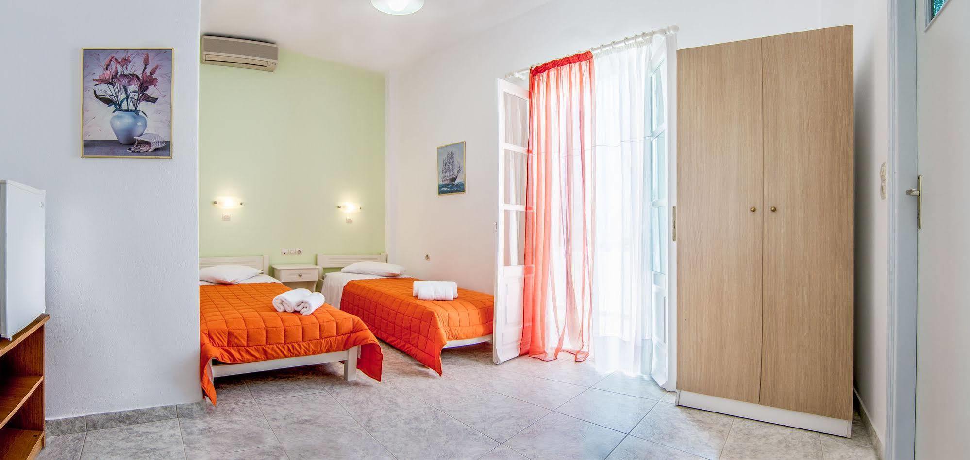 Athena Rooms Иос Экстерьер фото